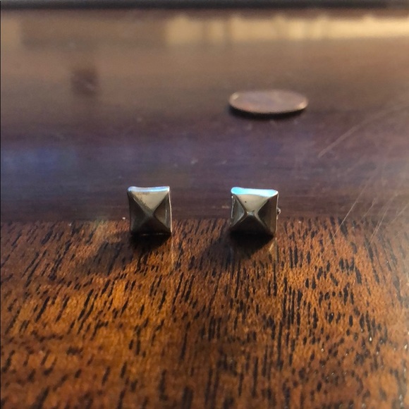 Heather Belle Co. Jewelry - Heather Belle Co. Rhodium Pyramid Studs